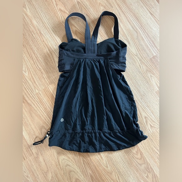 Lululemon Back on Track tank? - Picture 2 of 2